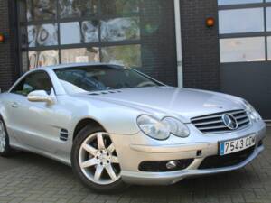 Imagen 5/7 de Mercedes-Benz SL 500 (2001)