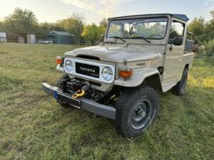 Bild 5/23 von Toyota Land Cruiser BJ 46 (1983)