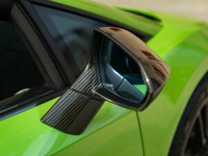 Image 45/50 of Lamborghini Gallardo LP 570-4 Superleggera (2011)