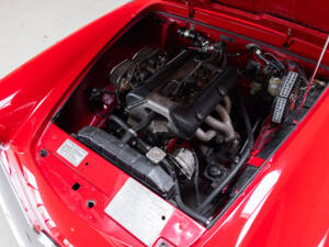 Image 37/39 of Alfa Romeo 2000 Spider (1960)