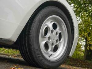 Imagen 38/41 de Porsche 944 Turbo (1986)