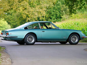 Bild 28/62 von Ferrari 365 GT 2+2 (1969)