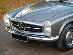 Image 3/14 of Mercedes-Benz 280 M-SL (1966)