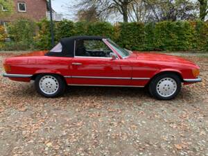 Image 5/160 of Mercedes-Benz 350 SL (1974)