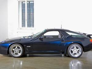 Imagen 4/20 de Porsche 928 GT (1991)
