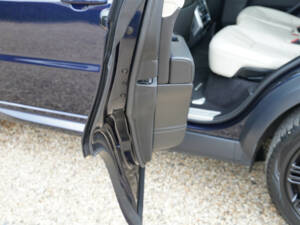 Image 27/50 of Land Rover Range Rover Sport P400e PHEV (2020)