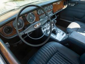 Afbeelding 45/50 van Jaguar XJ 6 4.2 (1970)