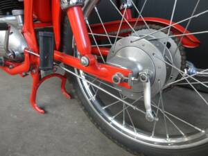 Image 5/9 of MV Agusta DUMMY (1960)