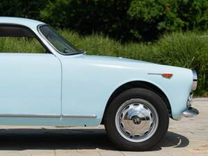 Image 10/50 of Alfa Romeo Giulietta Sprint (1960)