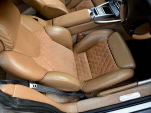 Bild 30/50 von Aston Martin V12 Vanquish (2001)