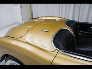 Image 66/100 of Chevrolet Corvette (1958)