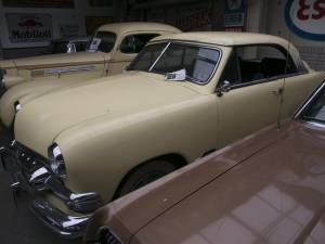 Image 3/13 of Ford Custom DeLuxe Club Coupe (1951)