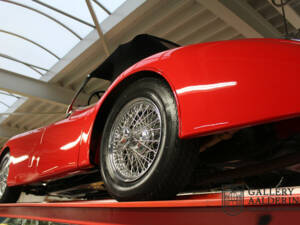 Image 16/50 of Jaguar XK 120 OTS (1954)