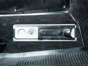 Bild 33/64 von Porsche 911 2.0 (1965)