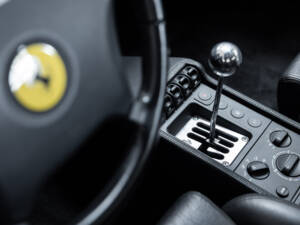 Bild 17/41 von Ferrari F 355 Berlinetta (1996)