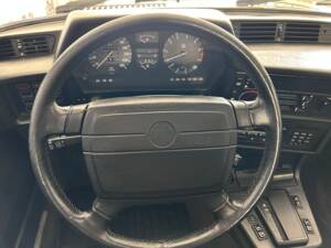 Image 11/23 de BMW 635 CSi (1985)
