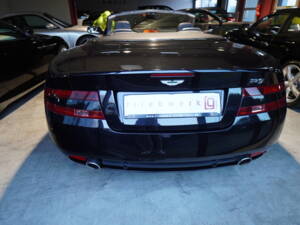 Image 3/22 of Aston Martin DB 9 Volante (2005)