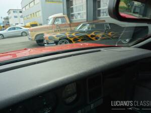 Bild 48/66 von Pontiac Firebird TransAm (1989)