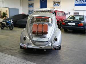 Immagine 11/35 di Volkswagen Kever 1200 Standard &quot;Dickholmer&quot; (1958)