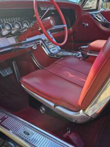 Image 16/24 of Ford Thunderbird (1964)