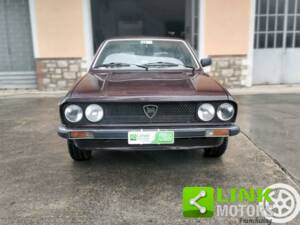 Image 2/10 de Lancia Beta Coupe 1300 (1979)