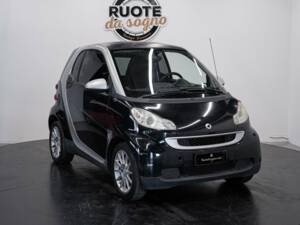 Image 2/40 of Smart Fortwo (2008)