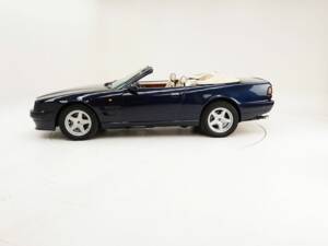 Image 8/15 of Aston Martin Virage Volante (1994)