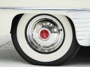Image 15/15 of Chrysler Windsor Town &amp; Country Newport (1950)