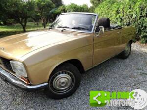 Bild 6/10 von Peugeot 304 Cabriolet (1975)