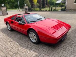 Image 13/48 of Ferrari 328 GTS (1989)