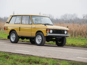 Image 2/25 of Land Rover Range Rover Classic 3.5 (1972)