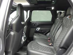 Bild 71/93 von Land Rover Range Rover Sport SVR (2021)