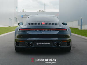 Image 7/50 of Porsche 911 Carrera 4S &quot;Belgian Legend Edition&quot; (2020)