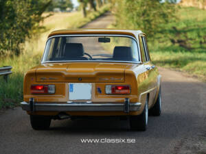 Image 4/18 of Alfa Romeo Giulia Super 1.3 (1973)