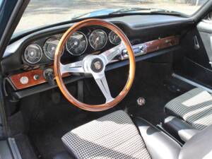 Bild 8/16 von Porsche 911 2.0 (1966)