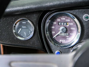 Image 20/50 of MG MGB GT V8 (1975)