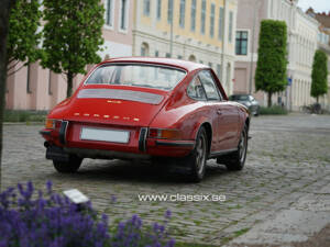 Image 13/15 of Porsche 911 2.2 E (1970)