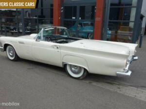 Image 4/6 of Ford Thunderbird (1957)