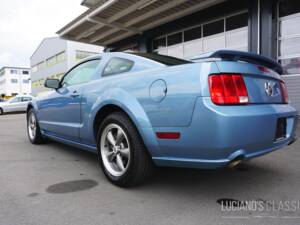 Bild 7/63 von Ford Mustang GT (2005)
