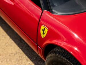 Afbeelding 17/44 van Ferrari 308 GTB Quattrovalvole (1984)
