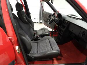 Bild 9/14 von Alfa Romeo 33 1.7 16v QV (1990)