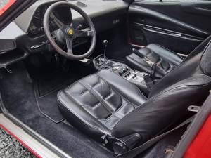 Image 17/20 de Ferrari 308 GTBi (1982)