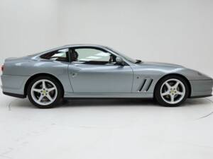 Image 6/15 of Ferrari 550 Maranello (1997)