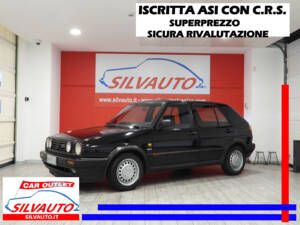 Bild 1/15 von Volkswagen Golf II GTi 1.8 (1990)