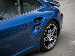 Bild 36/42 von Porsche 911 Turbo (2006)