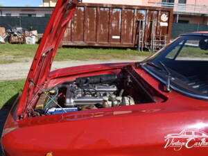 Image 16/42 of Alfa Romeo 2000 GTV (1971)