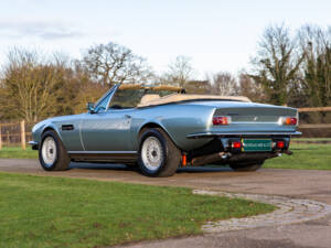 Image 90/91 of Aston Martin V8 EFi Volante (1987)