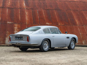 Bild 12/44 von Aston Martin DB 6 (1967)