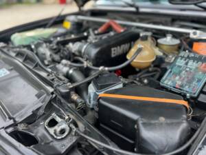 Image 20/21 de BMW M5 (1987)
