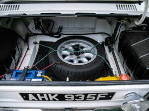 Image 34/40 of Ford Escort Twin Cam (1968)